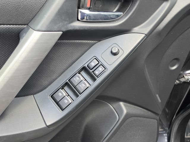 Used 2018 Subaru Forester 2.5i Premium AWD/4WD image 18