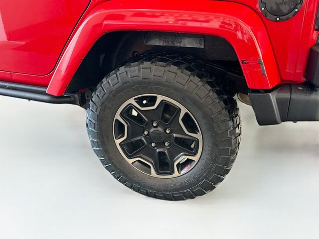 Used 2015 Jeep Wrangler Unlimited Rubicon AWD/4WD image 29