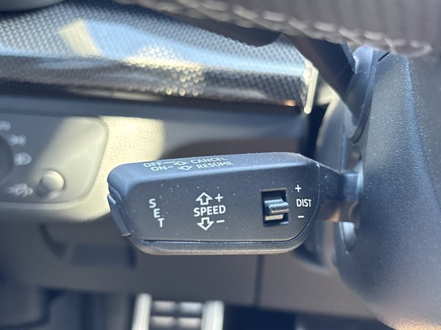 Used 2025 Audi SQ5 Premium Plus AWD/4WD image 33