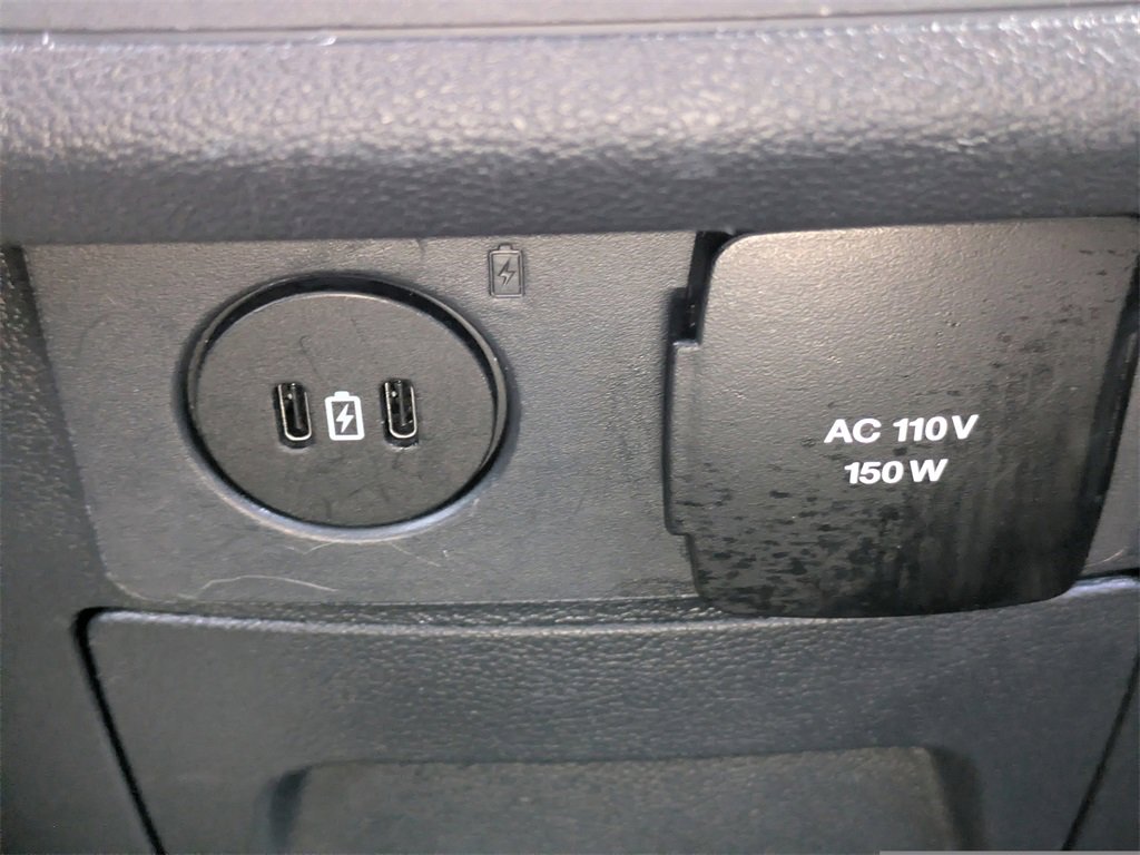 Used 2025 Ford Explorer Platinum image 20