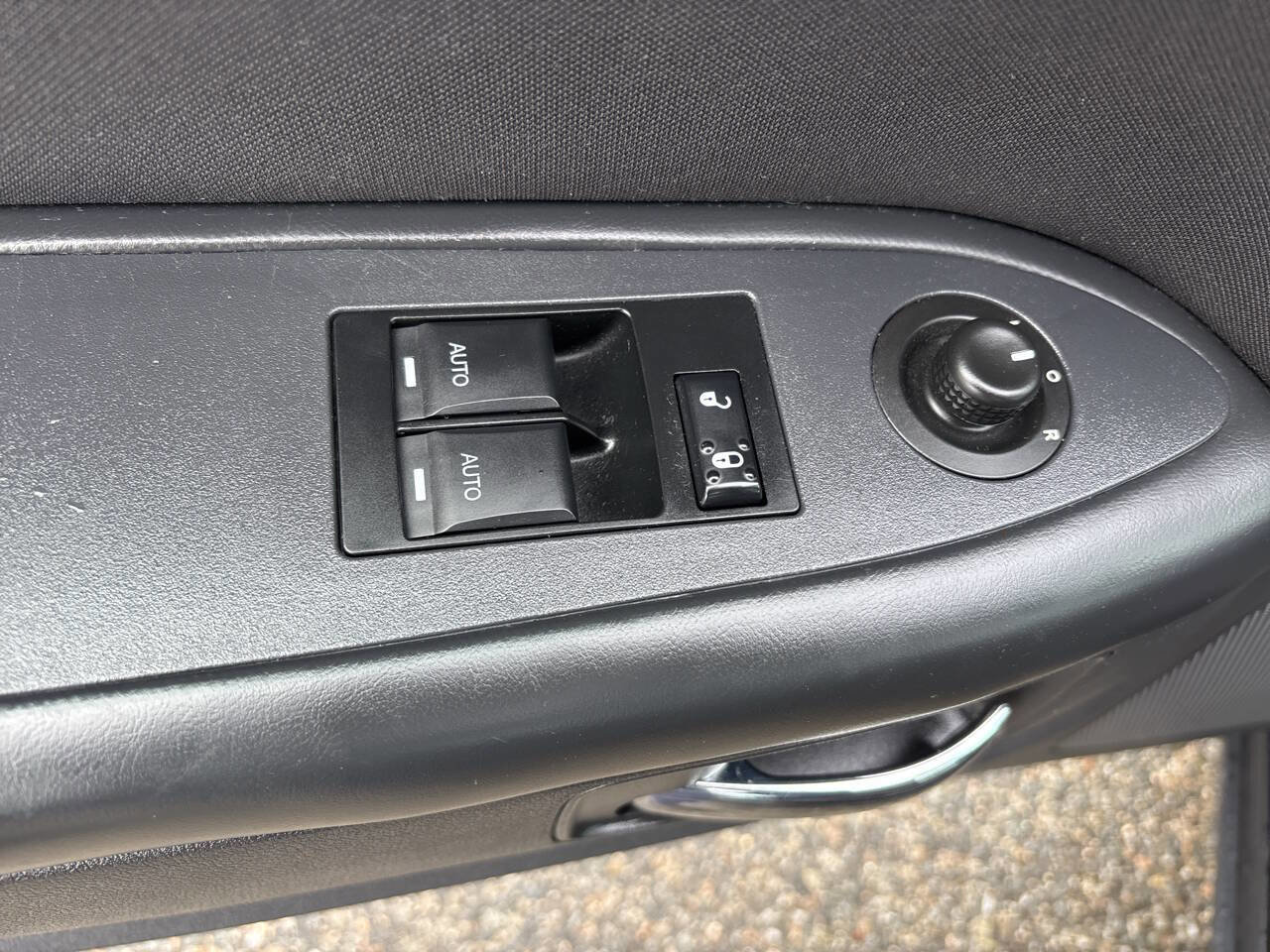 Used 2014 Dodge Challenger R/T image 22