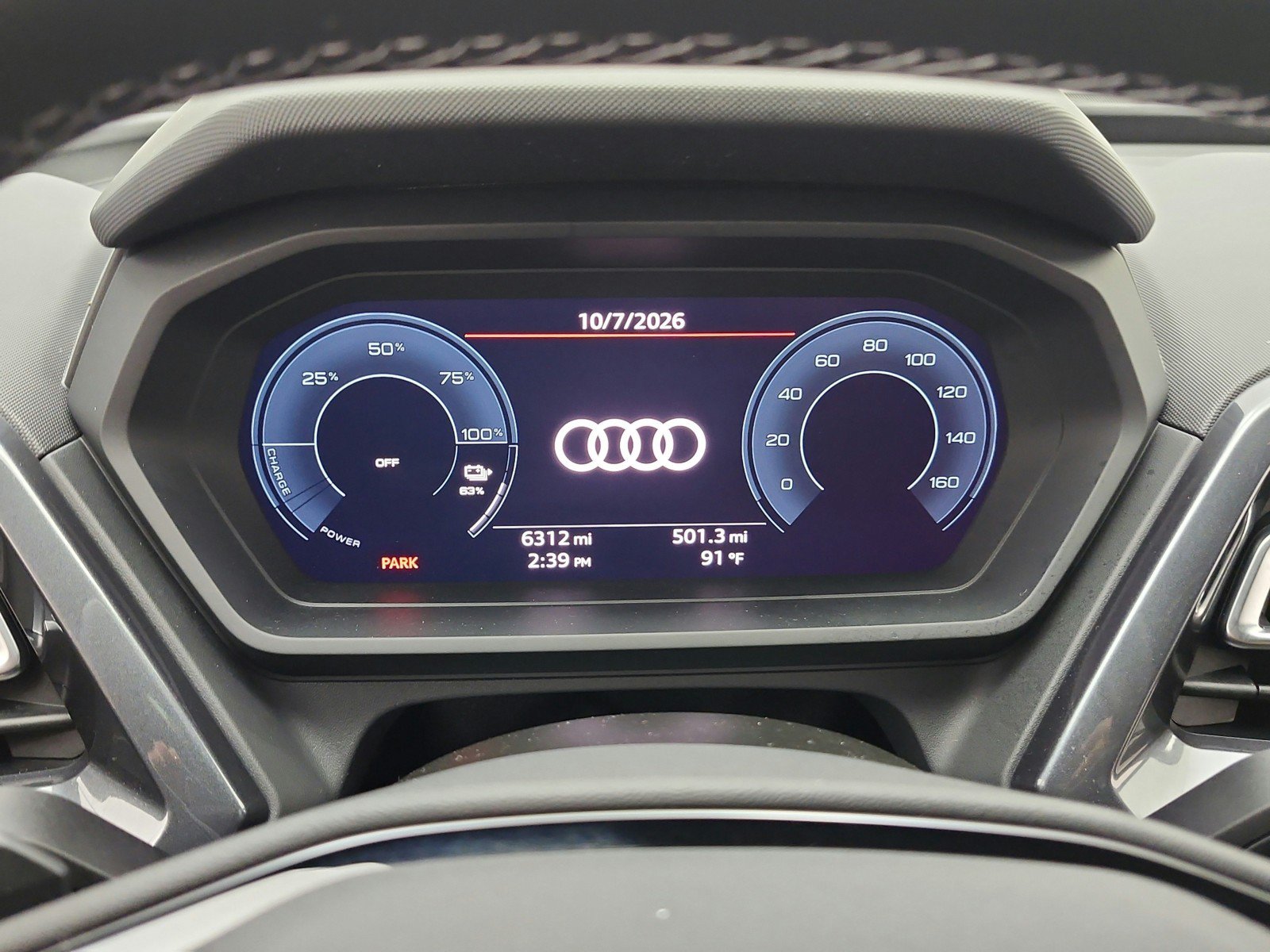 Used 2024 Audi Q4 e-tron Premium Plus w/ Premium Plus AWD/4WD image 9