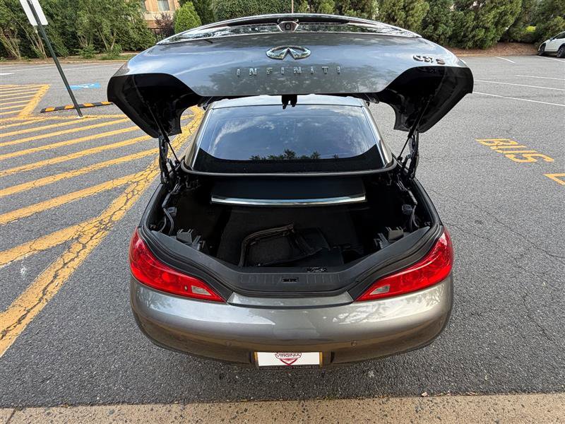 Used 2010 INFINITI G37 Convertible w/ Premium Pkg RWD image 19