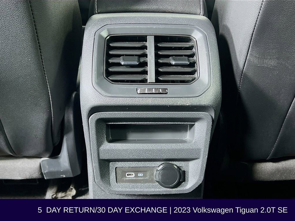 Used 2023 Volkswagen Tiguan SE image 29
