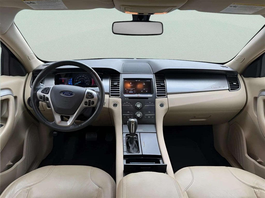 Used 2013 Ford Taurus SEL FWD image 17