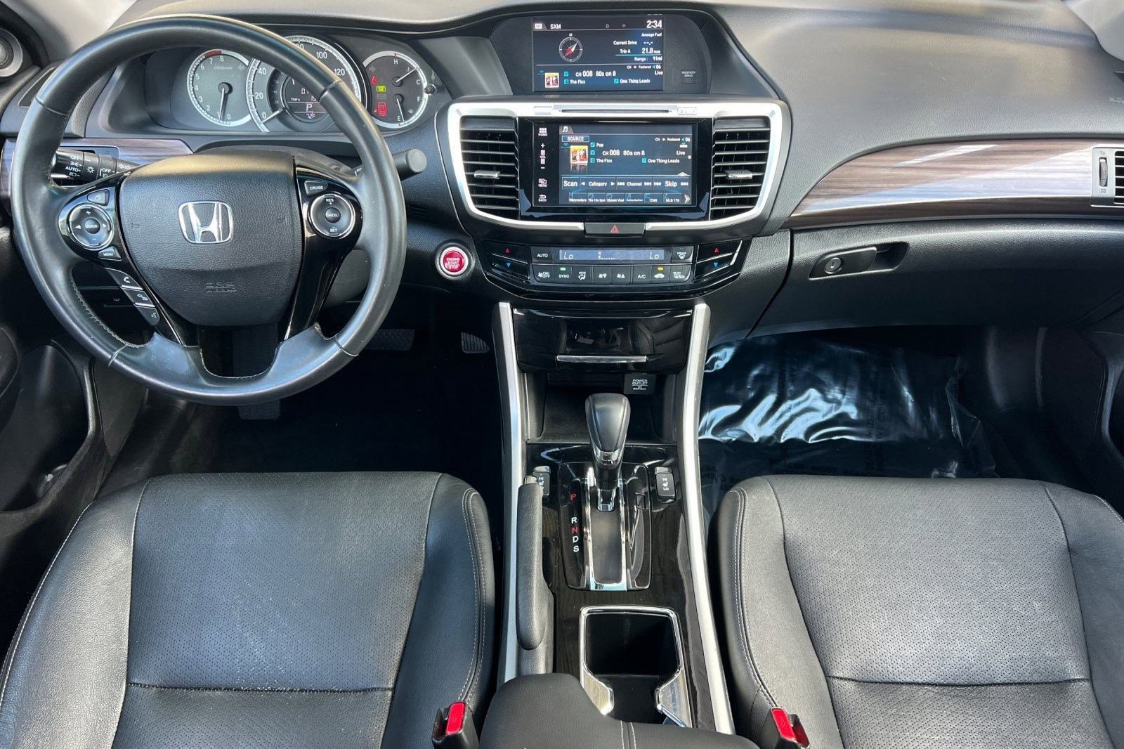 Used 2017 Honda Accord EX-L image 16