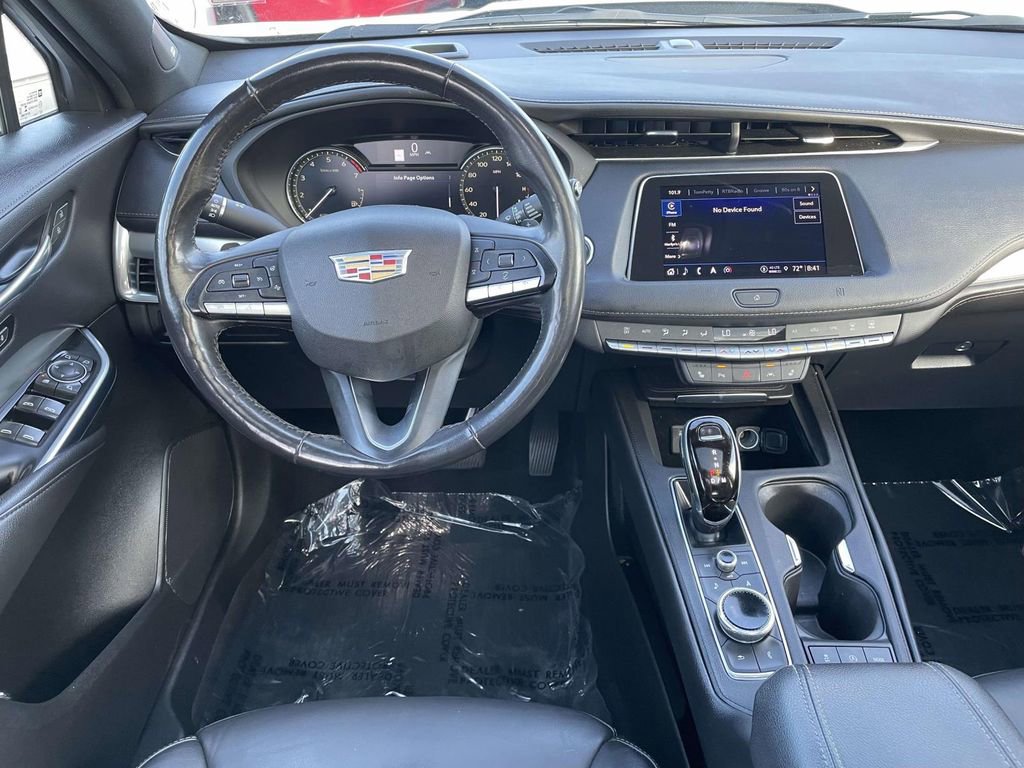 Used 2021 Cadillac XT4 Premium Luxury w/ Cold Weather Package image 25