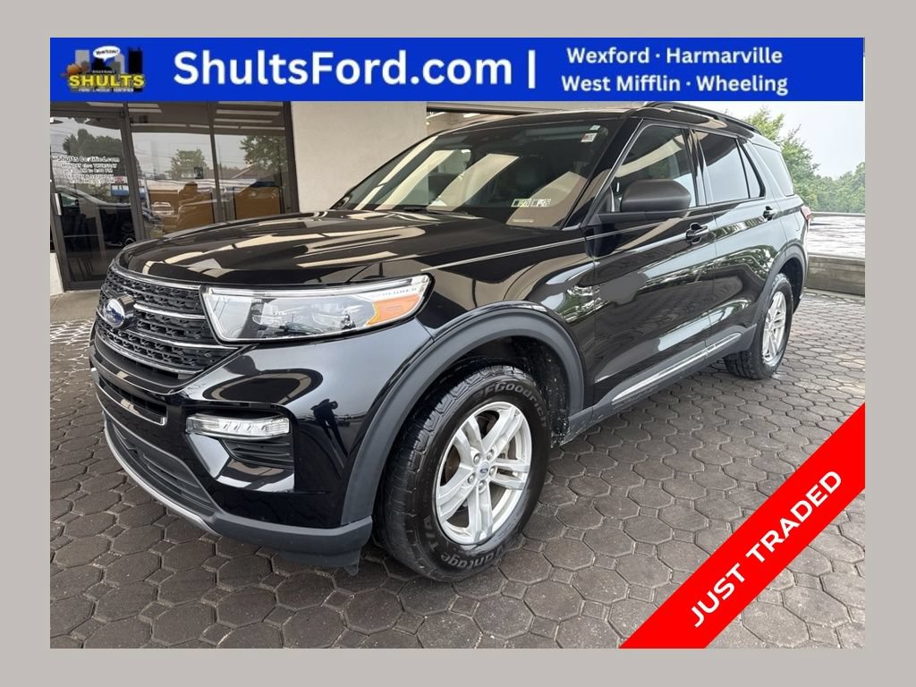 Certified 2023 Ford Explorer XLT w/ Equipment Group 202A AWD/4WD image 1