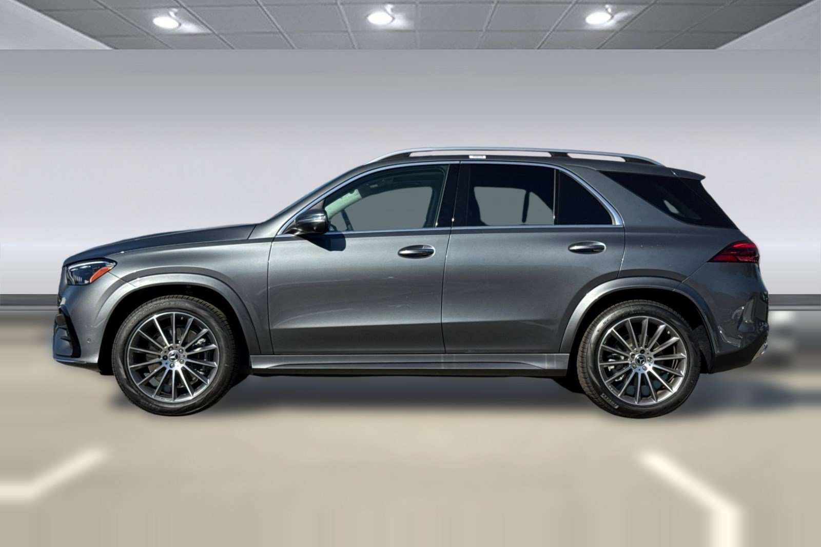 Certified 2026 Mercedes-Benz GLE 350 4MATIC image 2