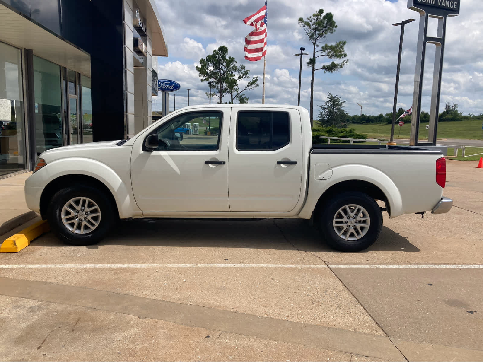 Used 2019 Nissan Frontier SV RWD video 2