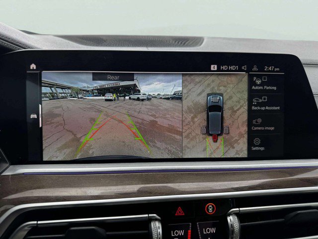 Used 2021 BMW X5 xDrive40i w/ Premium Package image 31