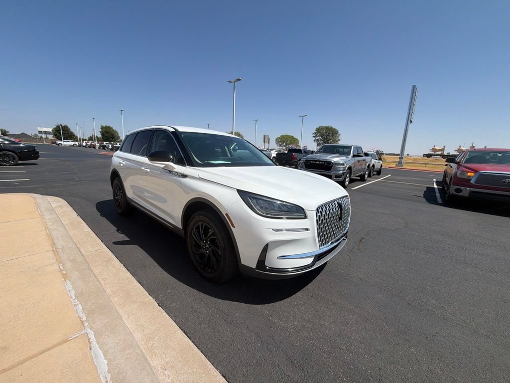 Used 2025 Lincoln Corsair FWD image 7