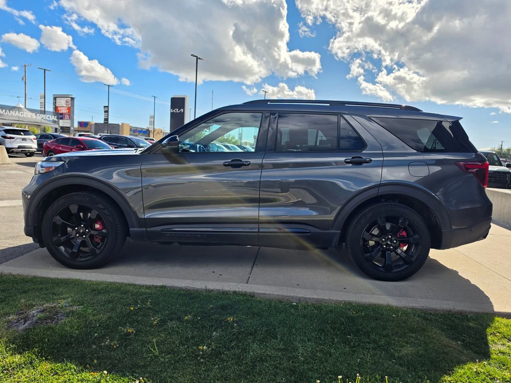 Used 2020 Ford Explorer ST w/ ST Street Pack AWD/4WD image 8