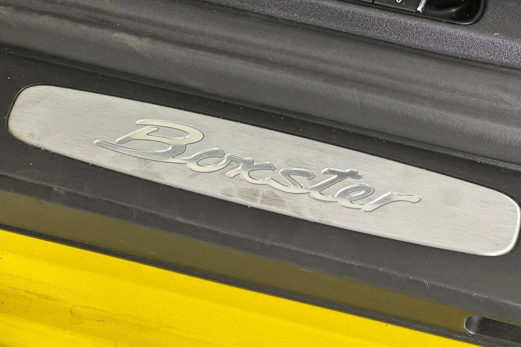 Used 2017 Porsche 718 Boxster RWD image 28