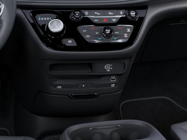 New 2027 Chrysler Pacifica Select w/ Family Tech Group FWD image 24