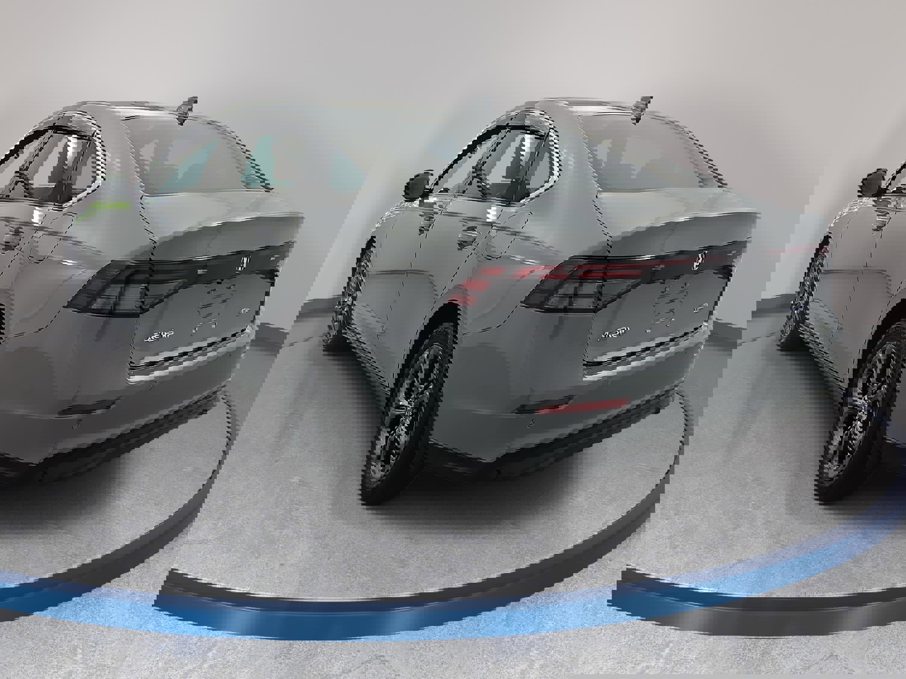 Used 2024 Honda Accord EX-L image 7