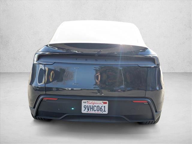 Used 2026 Tesla Model Y Premium image 7