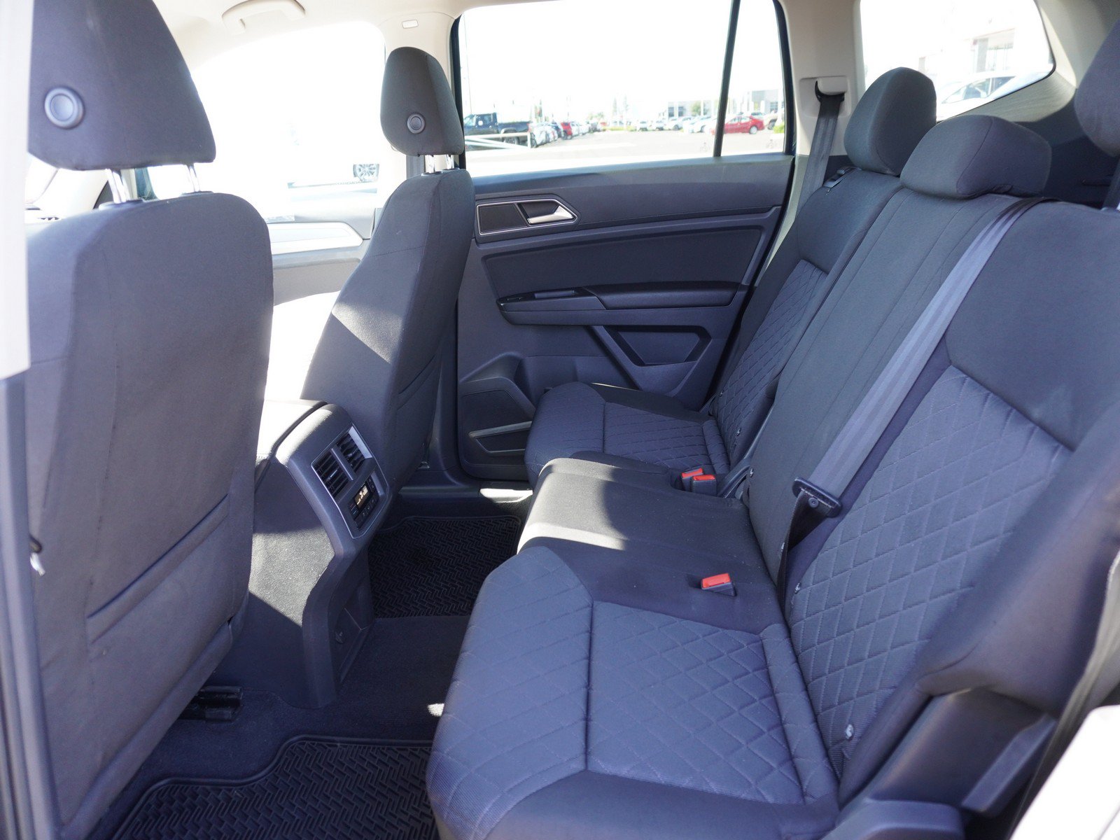 Used 2018 Volkswagen Atlas S FWD image 13