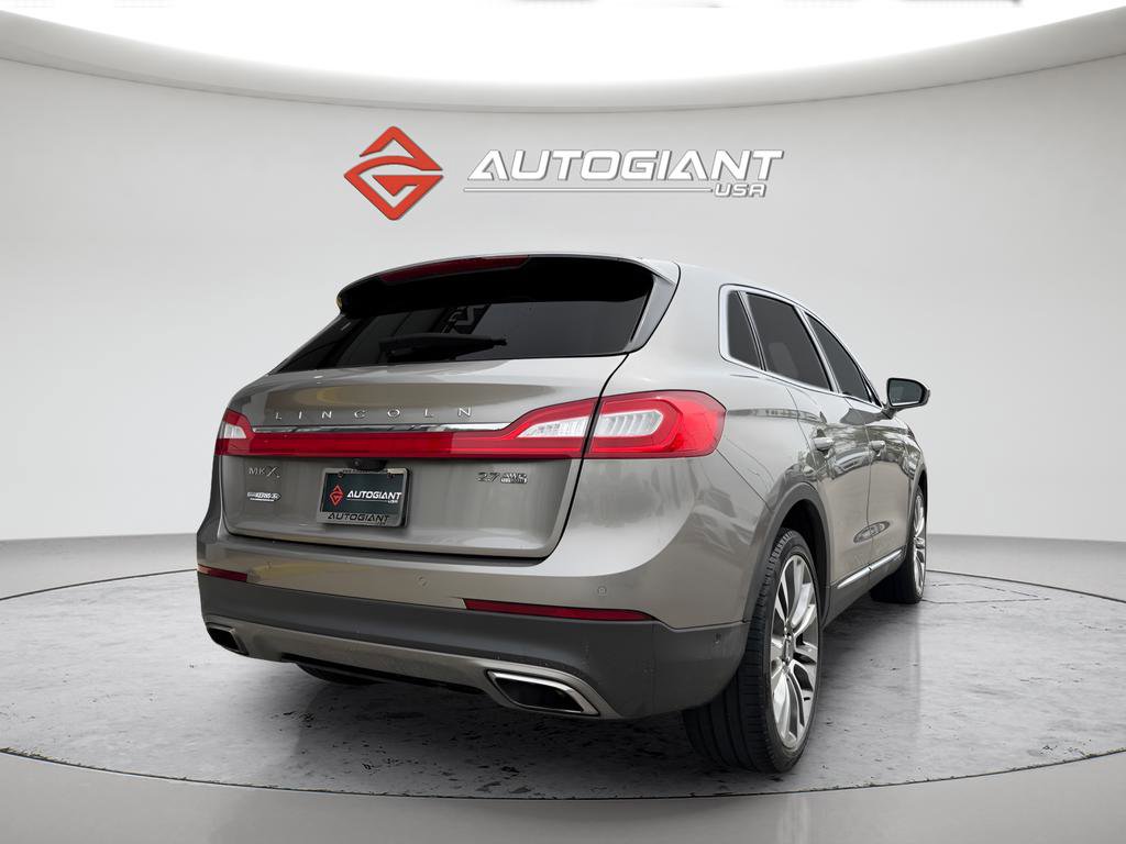 Used 2016 Lincoln MKX Reserve w/ Technology Package AWD/4WD image 10