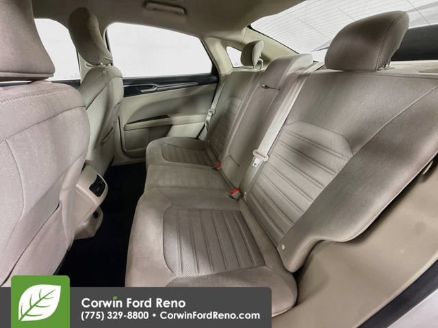 Certified 2019 Ford Fusion SE FWD image 24
