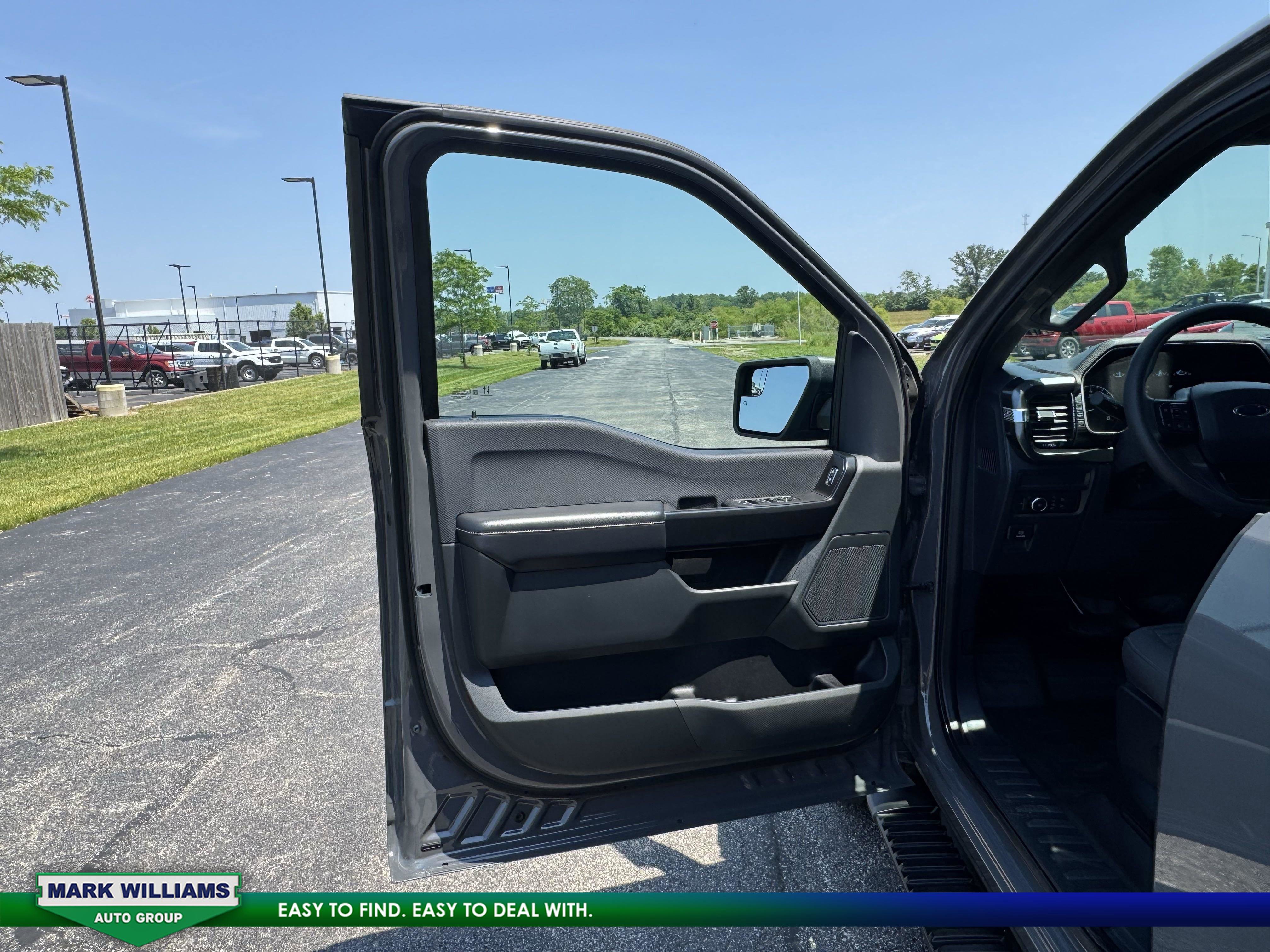 Used 2021 Ford F150 XL w/ STX Appearance Package image 9
