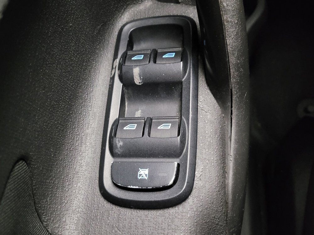 Used 2018 Ford Fiesta SE image 27