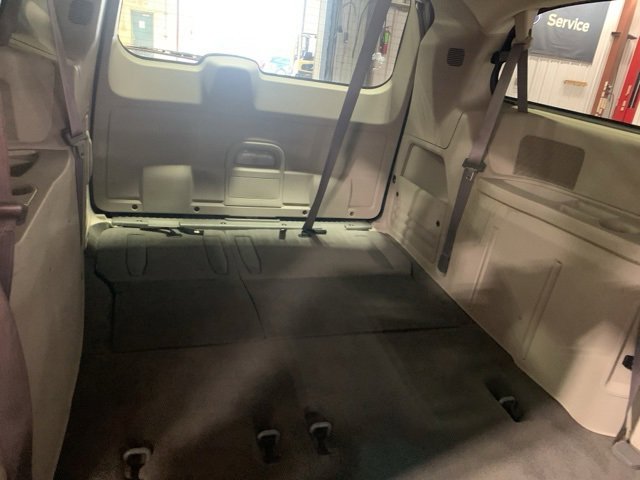 Used 2010 Chrysler Town & Country Touring w/ Heated Seat Group image 25