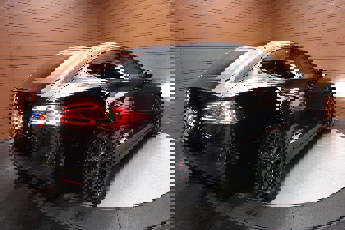 Used 2020 Tesla Model S Performance image 22