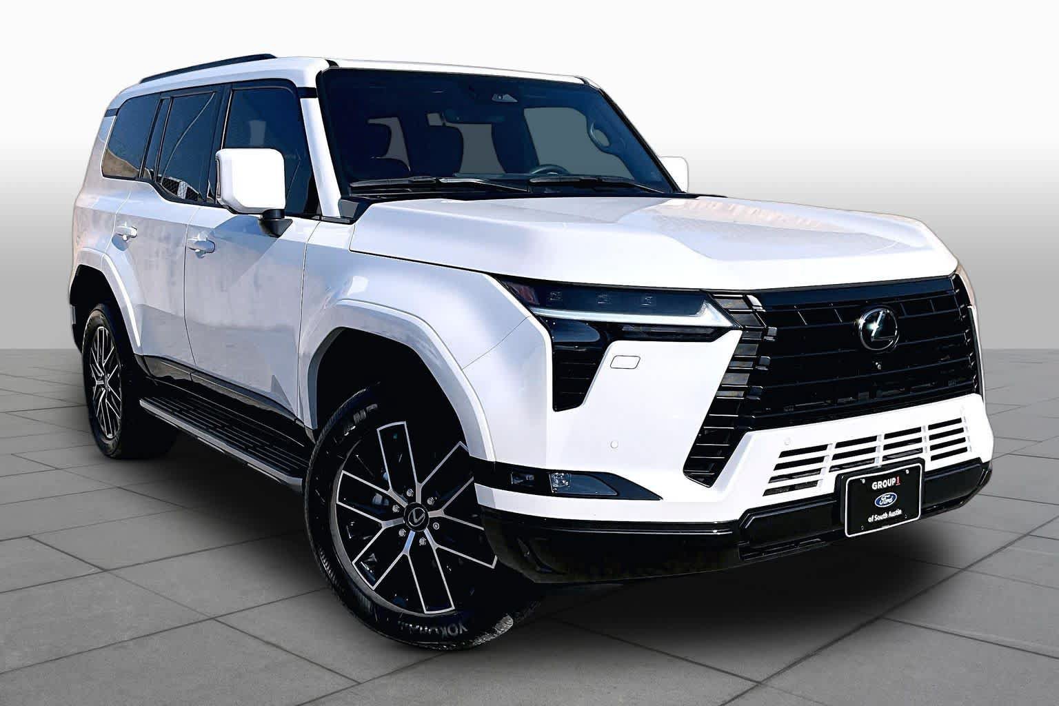 Used 2025 Lexus GX 550 w/ Accessory Package (2T) AWD/4WD image 3
