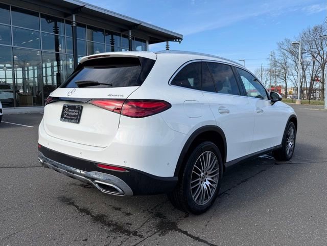 Used 2024 Mercedes-Benz GLC 300 4MATIC image 7