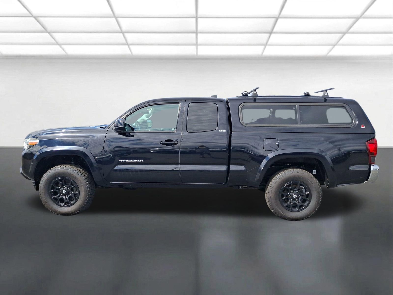 Used 2020 Toyota Tacoma SR5 image 5