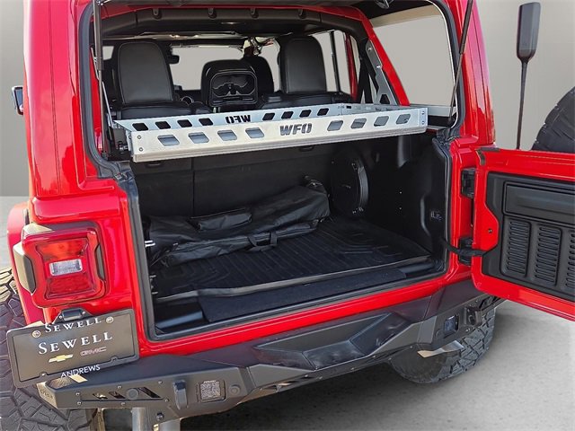 Used 2023 Jeep Wrangler Unlimited Rubicon 392 image 10