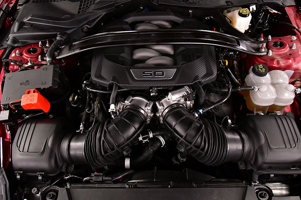 Used 2025 Ford Mustang GT Premium RWD image 31