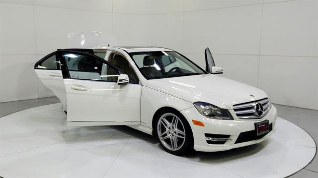 Used 2012 Mercedes-Benz C 300 4MATIC Sedan image 29