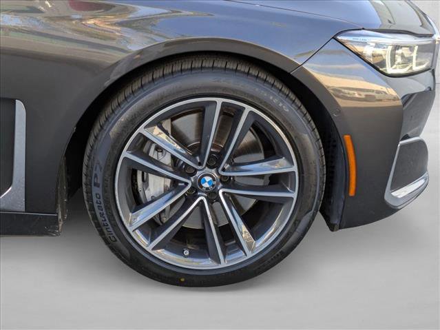 Certified 2022 BMW 750i xDrive image 24