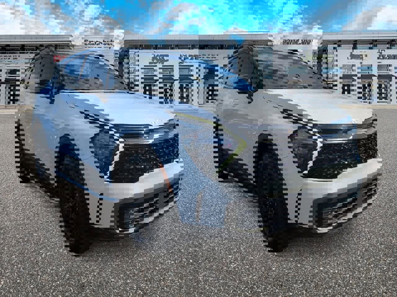 Used 2023 Kia Sportage X-Pro image 2