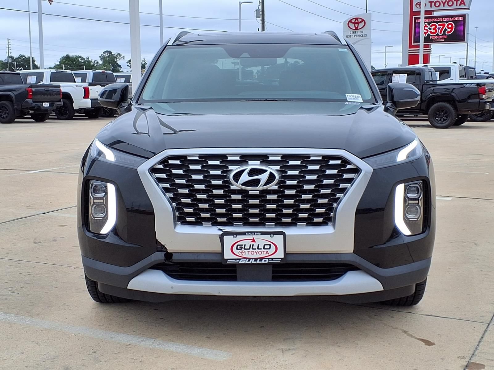 Used 2022 Hyundai Palisade SEL w/ Winter Package FWD image 4