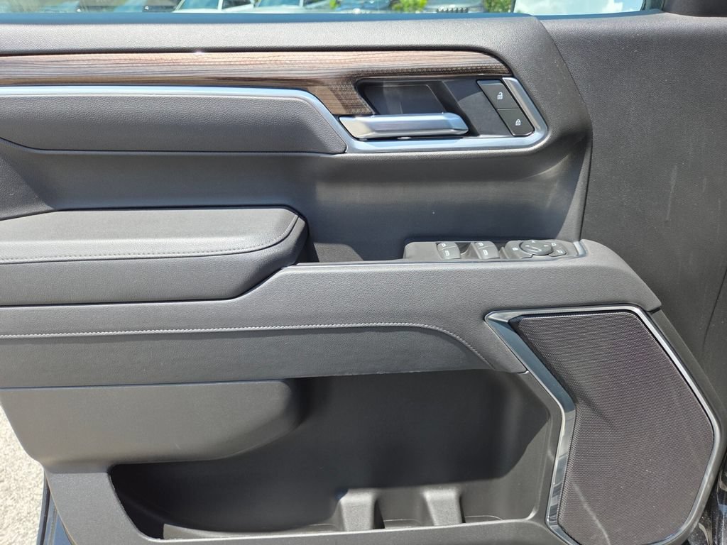Used 2026 Chevrolet Silverado 1500 LT AWD/4WD image 29