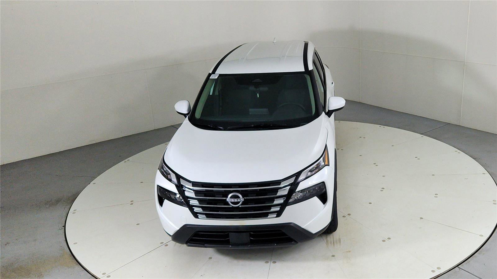 New 2026 Nissan Rogue SV image 14