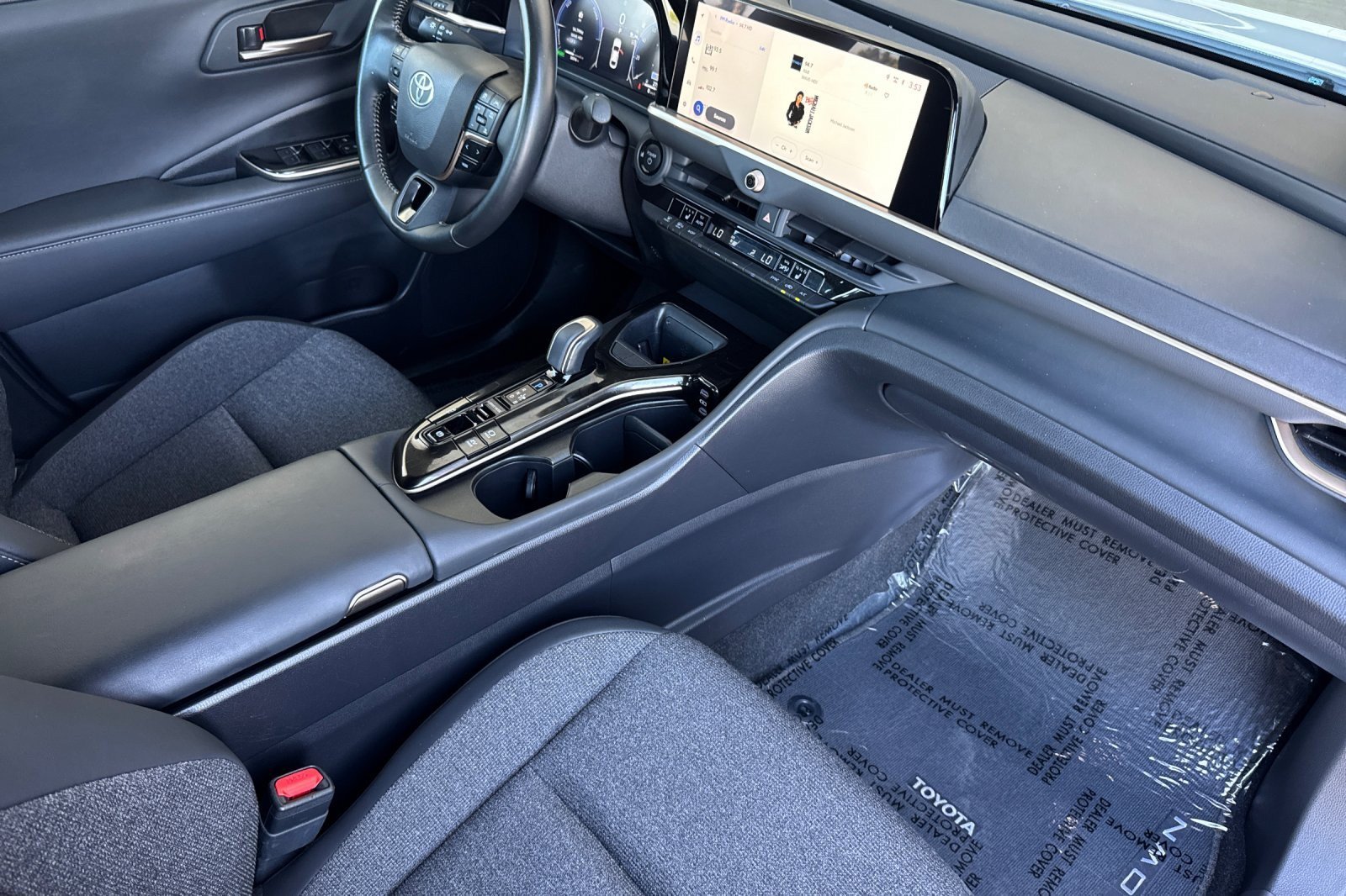Certified 2024 Toyota Crown w/ Carpet Mat Package (TMS) AWD/4WD image 14