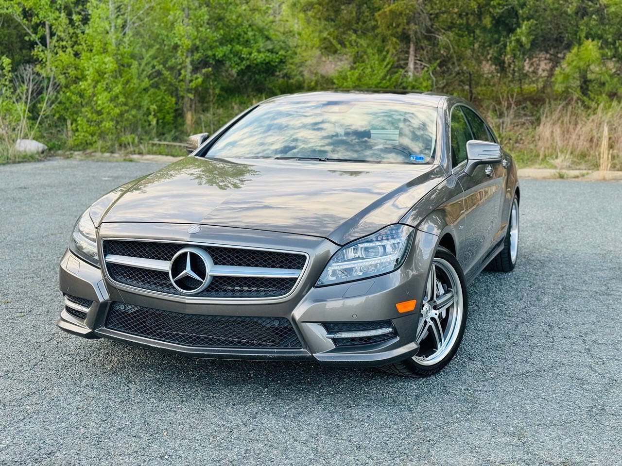 Used 2012 Mercedes-Benz CLS 550 image 4