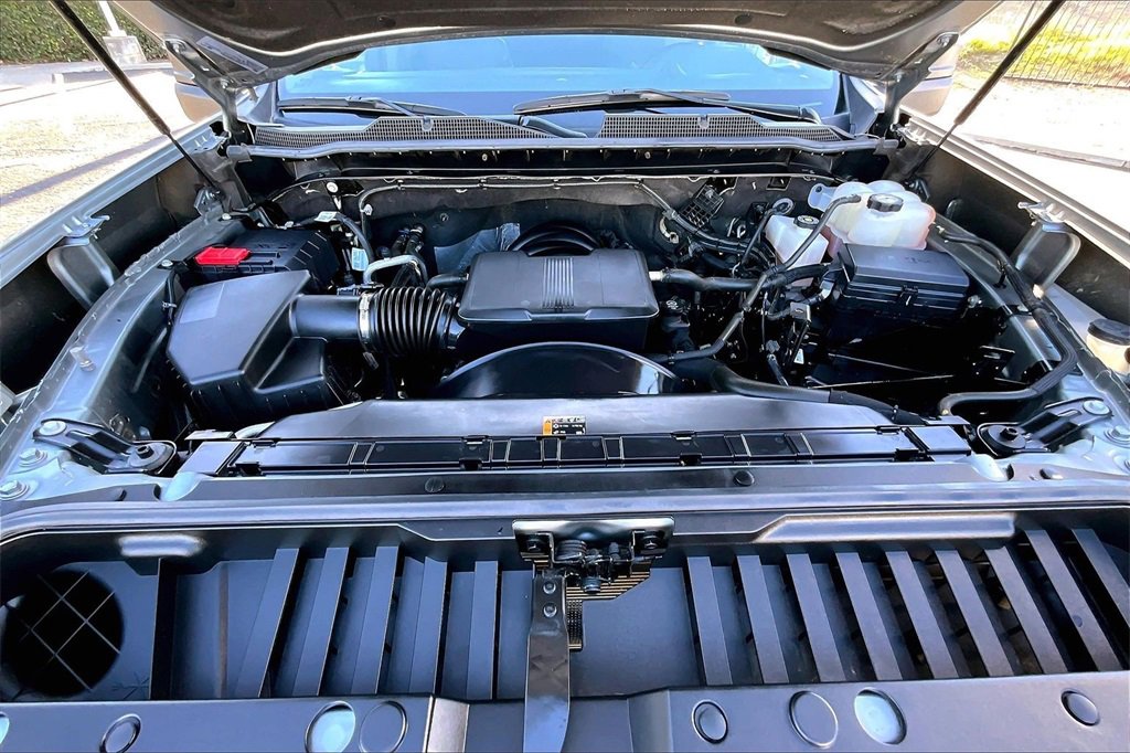 Used 2024 Chevrolet Silverado 2500 LTZ w/ LTZ Plus Package image 32