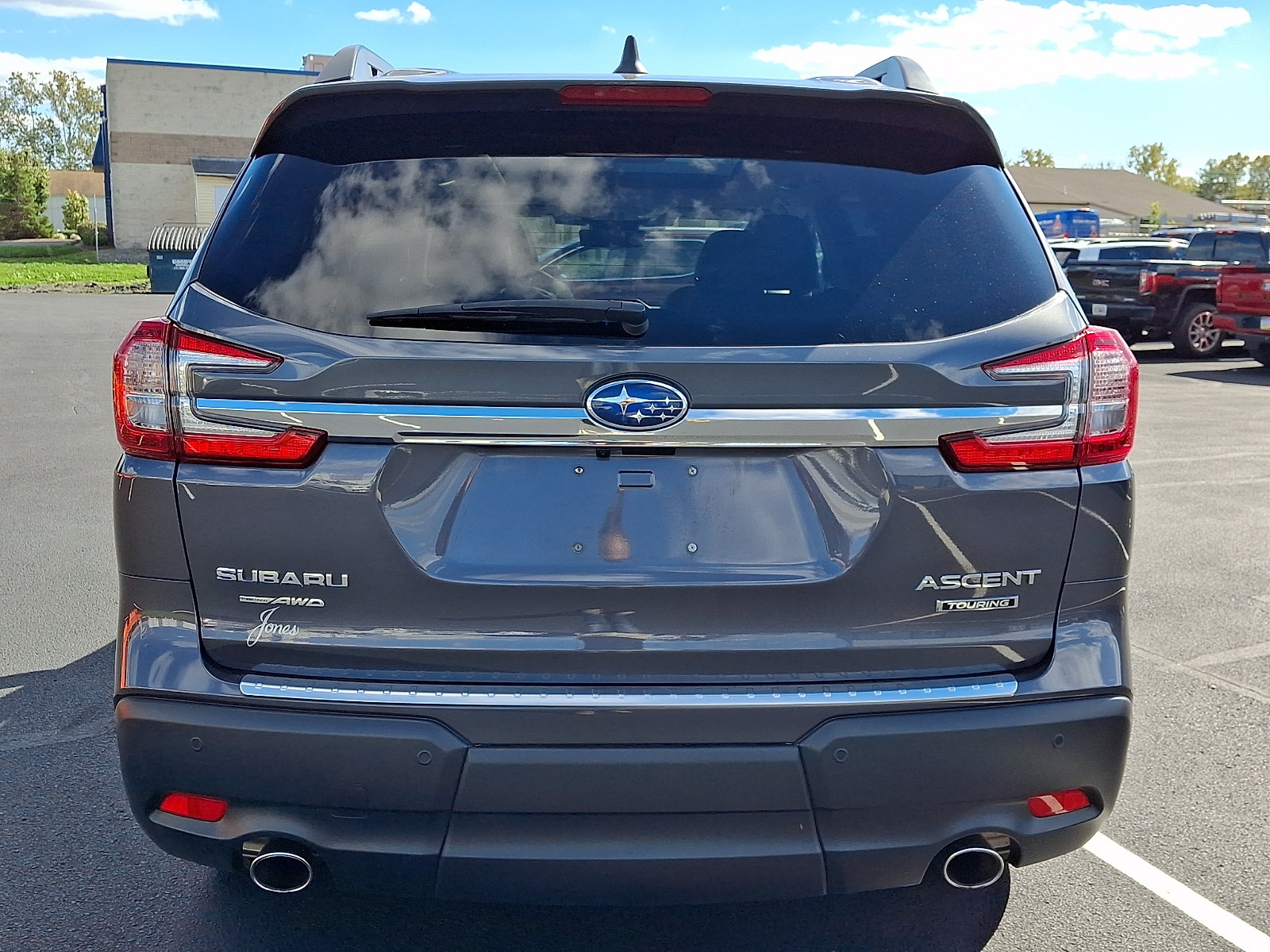 Used 2024 Subaru Ascent Touring AWD/4WD image 5