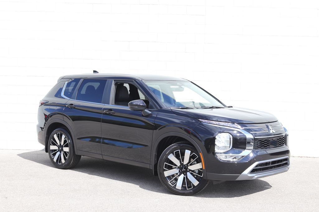 New 2026 Mitsubishi Outlander SE