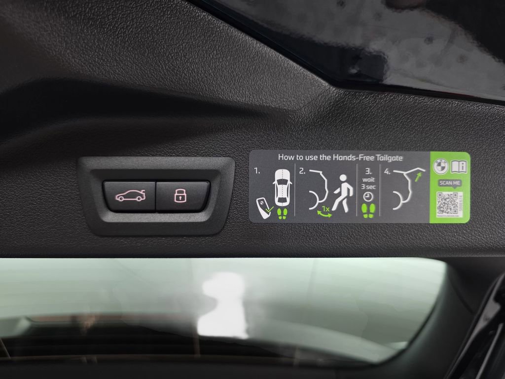 New 2026 BMW X5 xDrive50e w/ Executive Package image 13