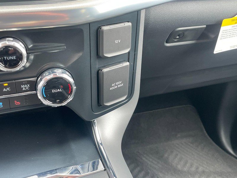 New 2025 Ford F150 Lariat w/ Equipment Group 502A High image 60