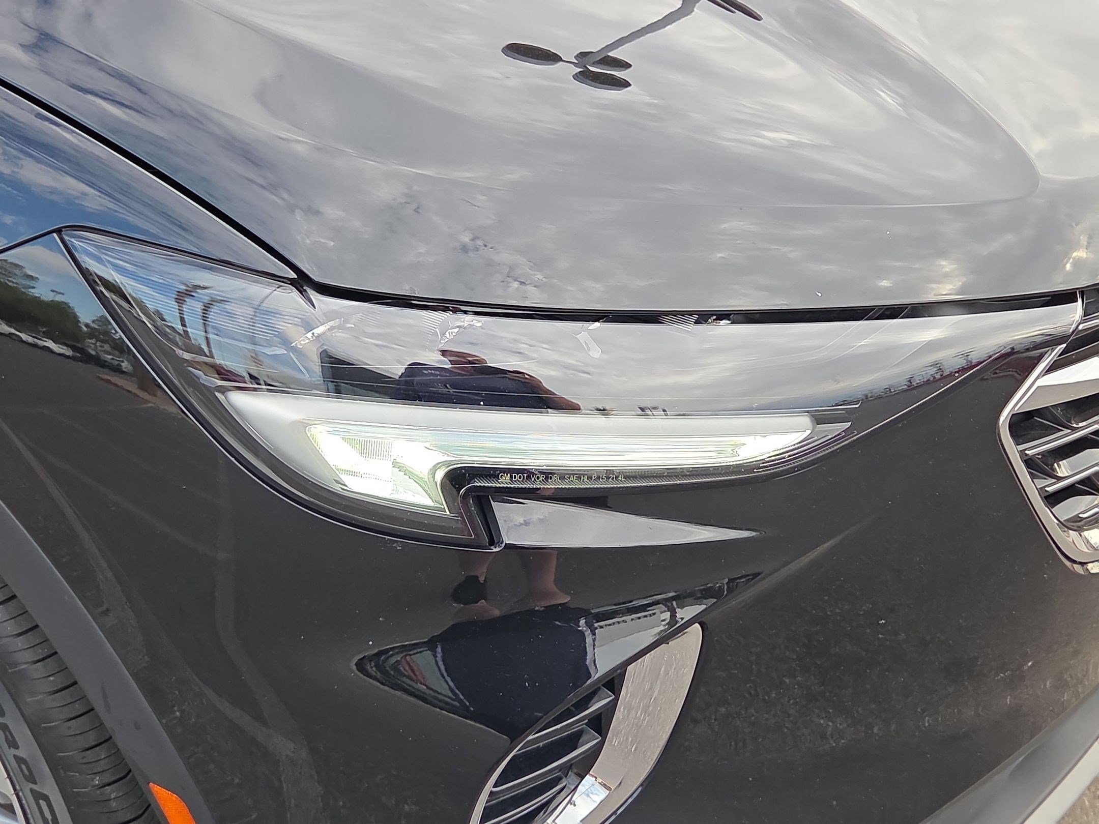 Certified 2022 Buick Envision Preferred FWD image 10