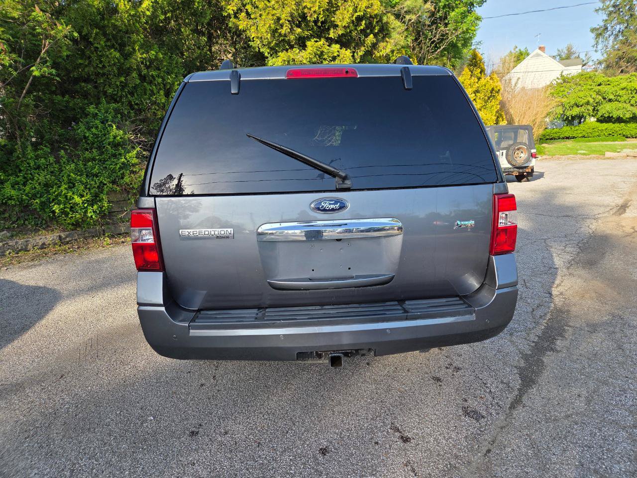 Used 2014 Ford Expedition Limited AWD/4WD image 4