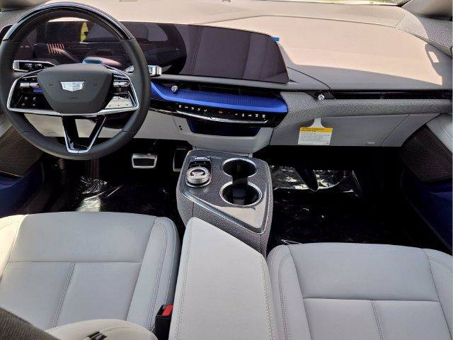 New 2027 Cadillac Optiq Luxury AWD/4WD image 19