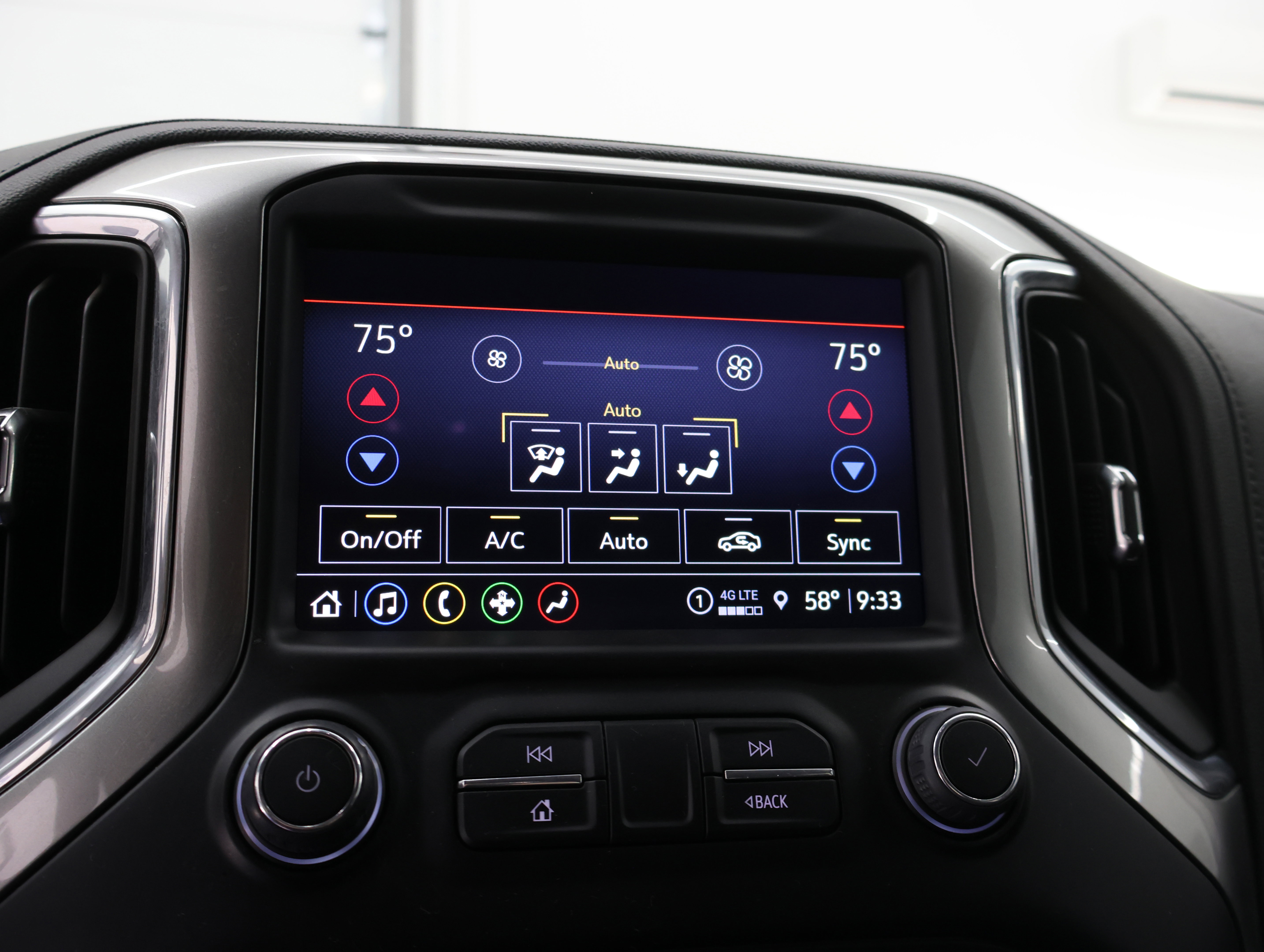 Used 2023 Chevrolet Silverado 3500 LTZ w/ Gooseneck/5TH Wheel Package image 54